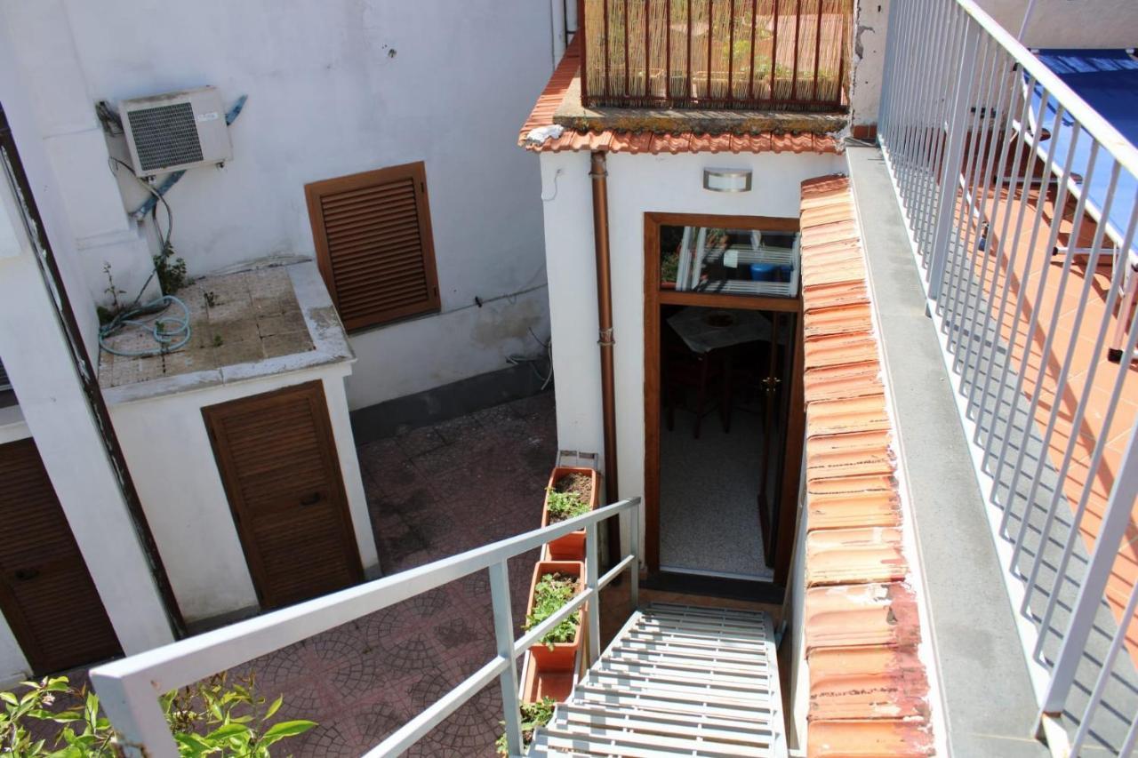 Casa Angelina Villa Termini Luaran gambar