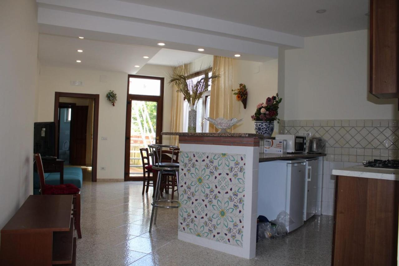 Casa Angelina Villa Termini Luaran gambar