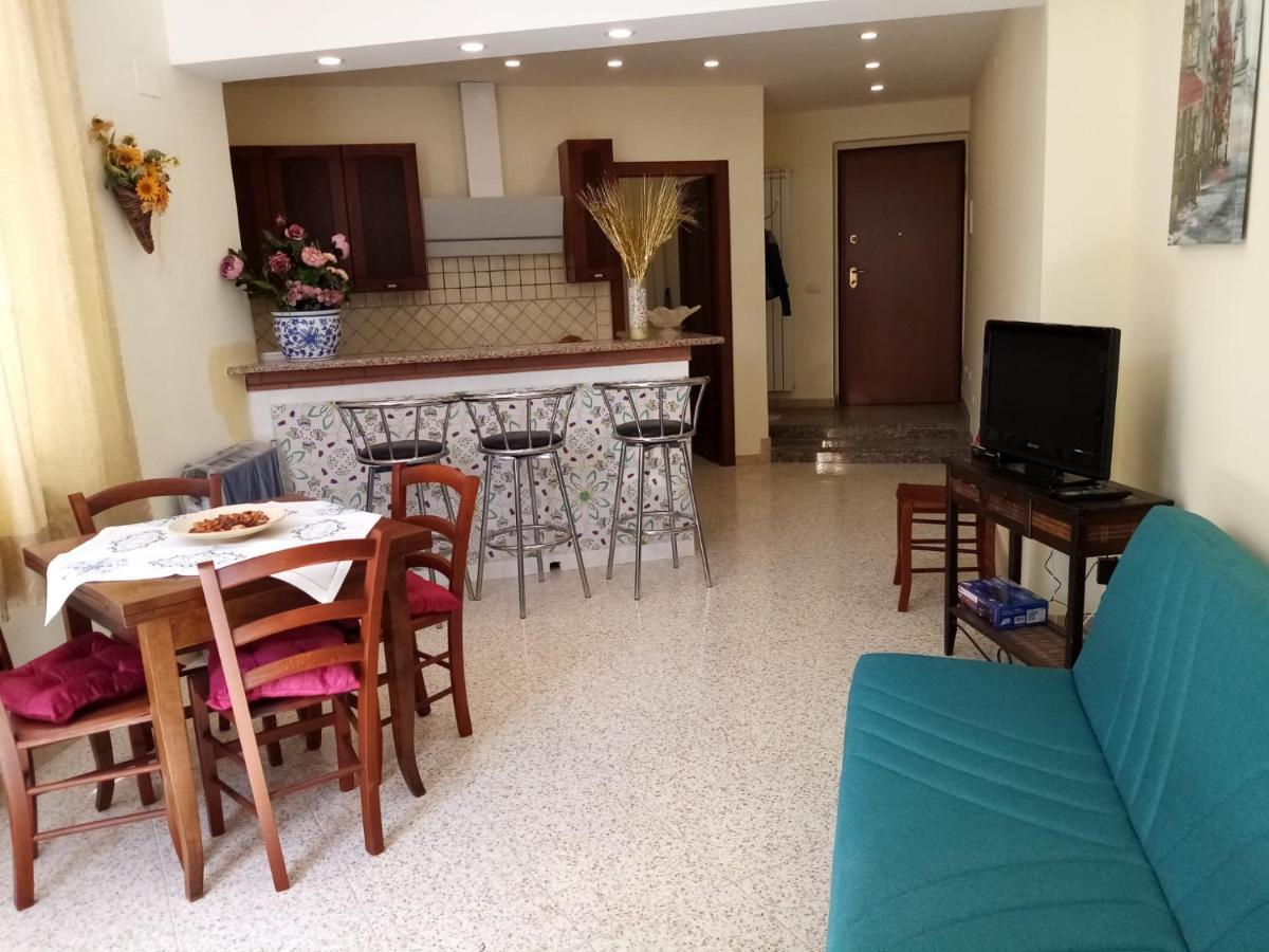 Casa Angelina Villa Termini Luaran gambar